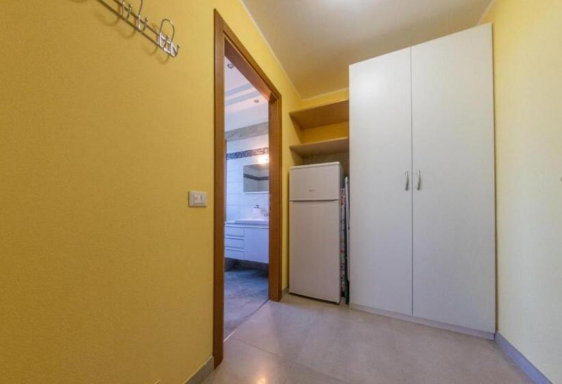 غرفة قياسية ثلاثية, B&b Il Tramonto