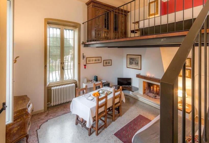 سوییت, B&b Villa I 2 Leoni