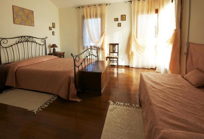 テラス付きスタンダードルーム, Guest House Villa Di Judighes