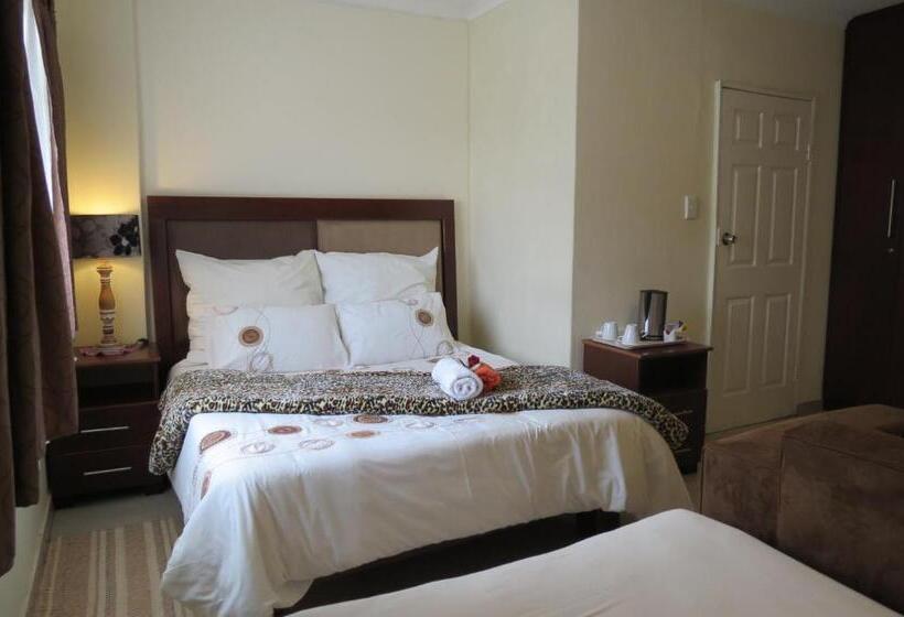 Люкс Deluxe Кровать Кинг, Bed And Breakfast Newlife Bnb