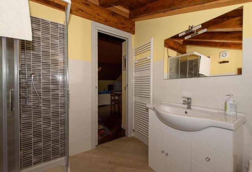 Полулюкс Вид на Озеро, B&b Foresteria Casa Della Musica Lake Como