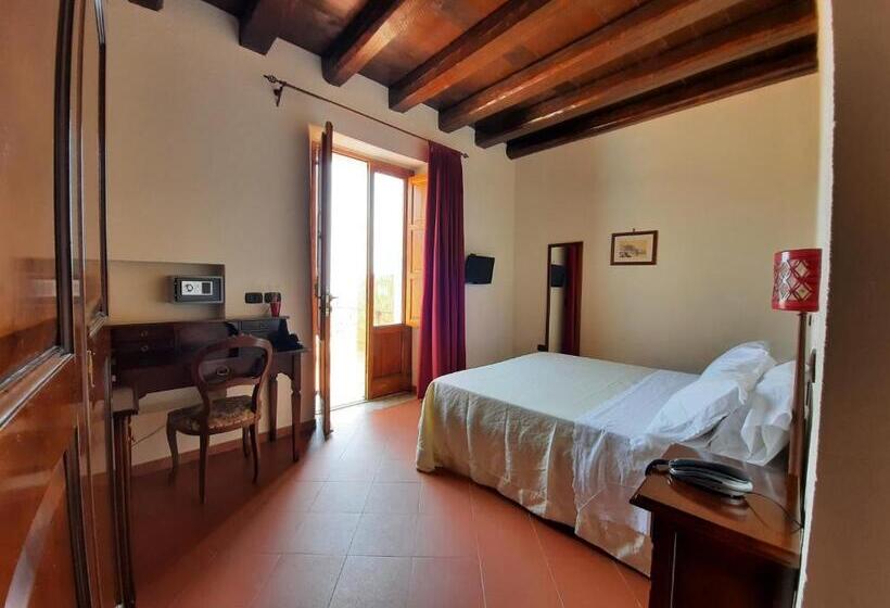 اتاق استاندارد با تراس و چشم‌انداز دریا, Portico Del Paradiso