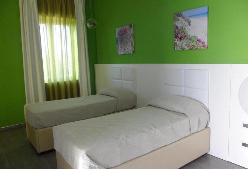 Номер Стандарт, Motel S.16