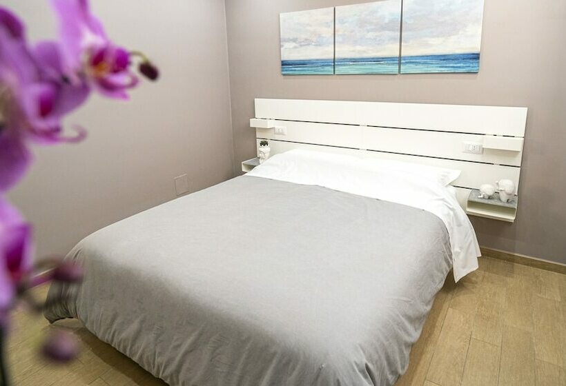 Quarto Estandar, La Palma Del Sol