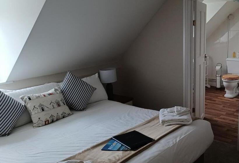 Номер Deluxe Вид на Море, The Mayfair