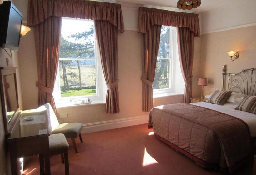Семейный Номер Вид на Сад, Gwrach Ynys Country Guest House