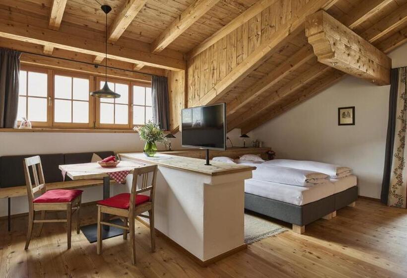 Полулюкс, Haus Tirol
