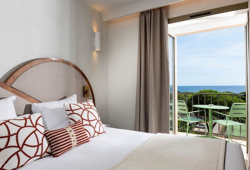 Номер Стандарт Вид на Море, Hôtel Du Parc Cavalaire Sur Mer