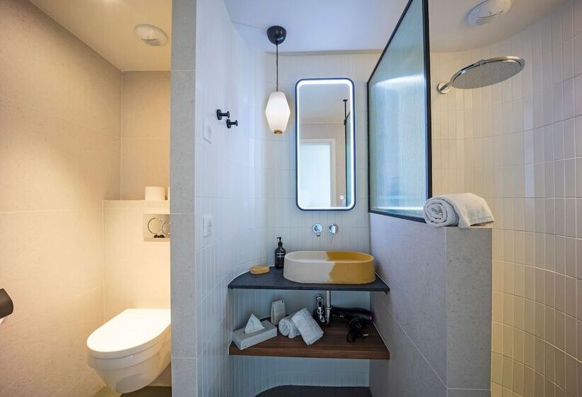 Номер Стандарт Вид на Море, Hôtel Du Parc Cavalaire Sur Mer