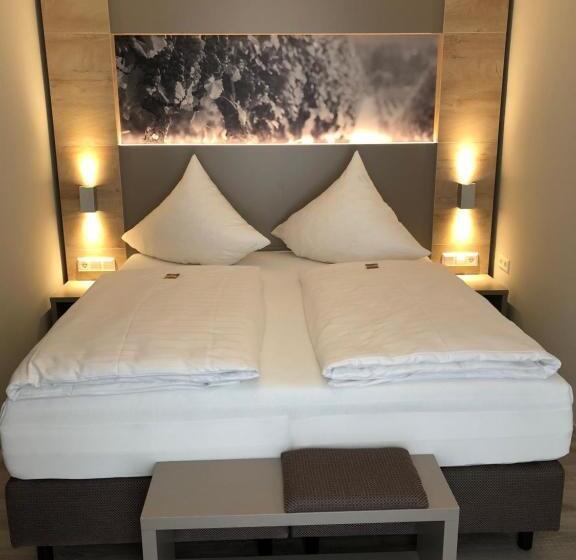 Quarto Estandar Cama King, Traumblick