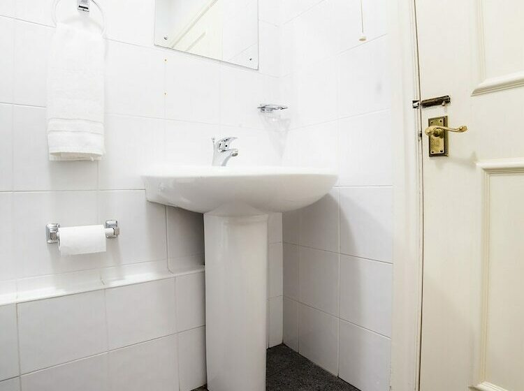 Номер Стандарт, White Horse Lodge
