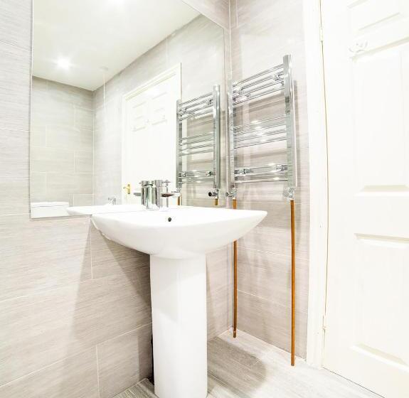 Номер Superior, White Horse Lodge