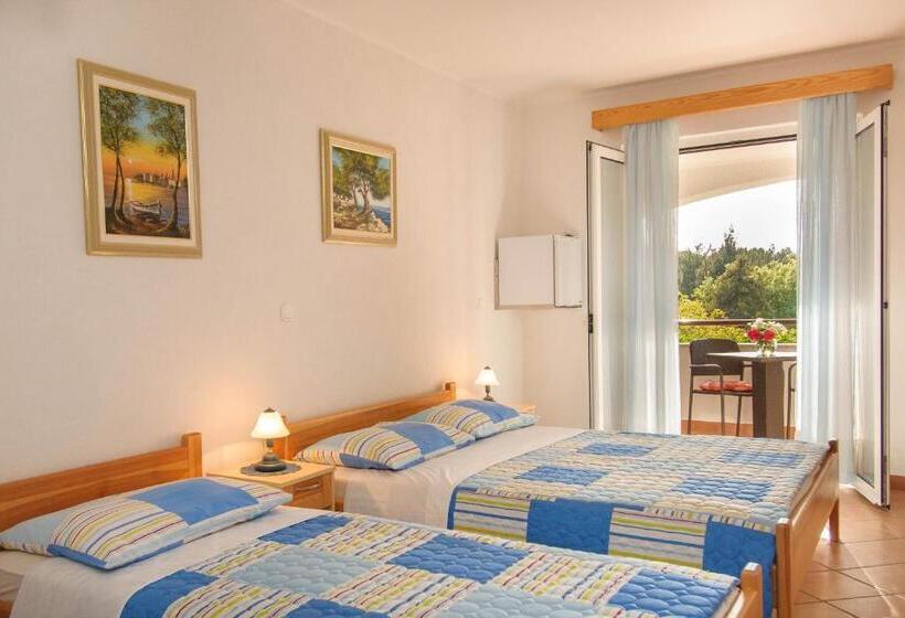Номер Стандарт с Балконом, Bed And Breakfast Ritoša