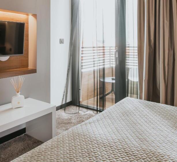 Номер Deluxe Вид на Море Боковой, Boutique Hotel Ani   Adults Only