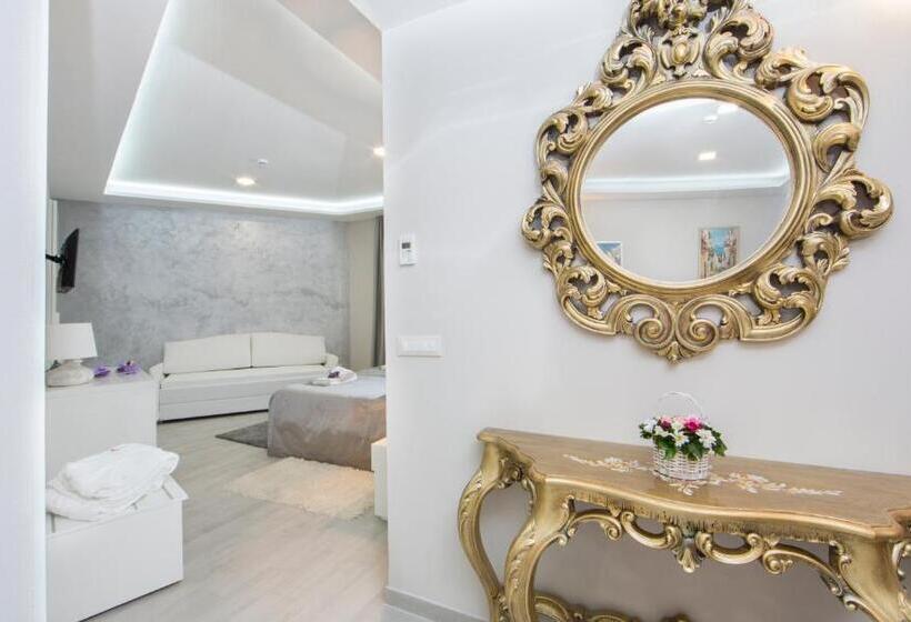 Полулюкс, Boutique Hotel Melissa