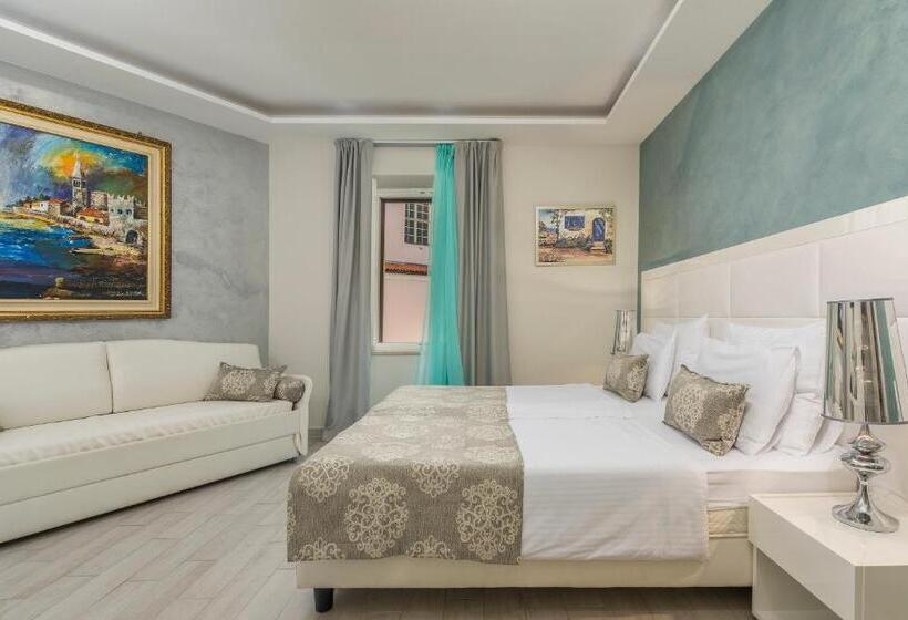 Полулюкс, Boutique Hotel Melissa