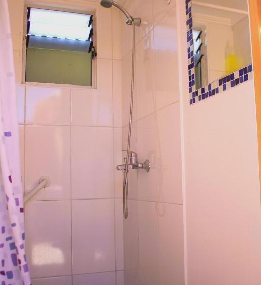 غرفة قياسية رباعية حمام مشترك, Hostal Campo Base