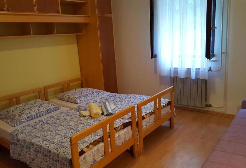 스탠다드 룸, Bed & Breakfast Banjole
