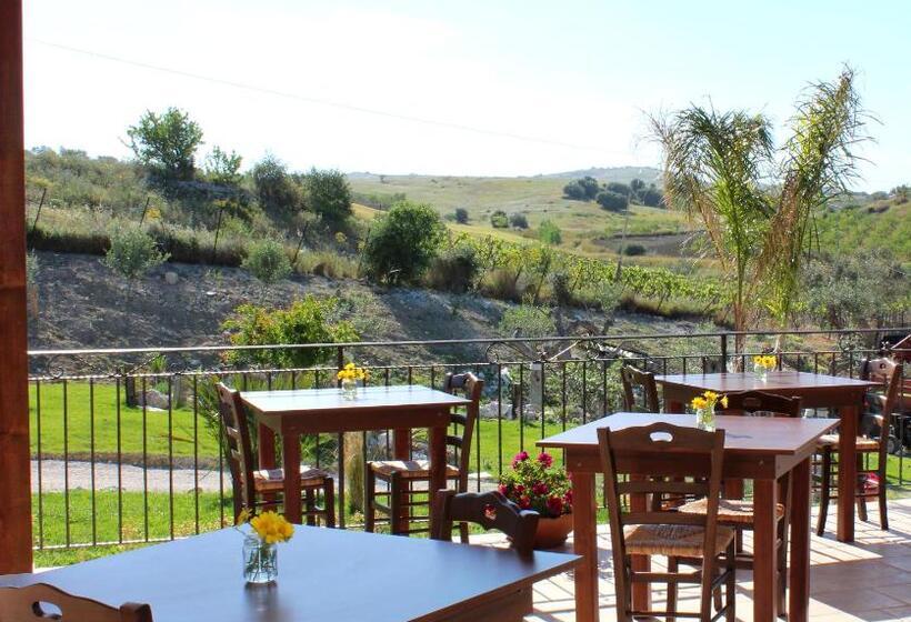 身障者適用キングサイズベッドルーム, Agriturismo La Casa Di Bacco