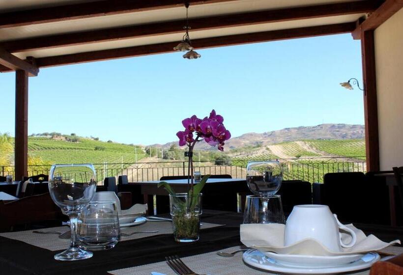 身障者適用キングサイズベッドルーム, Agriturismo La Casa Di Bacco