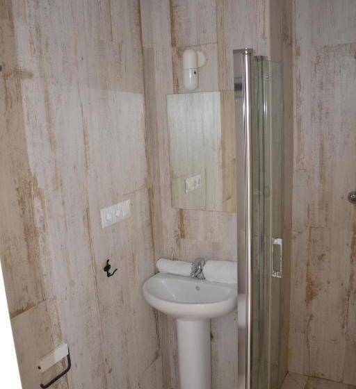 スタンダードスタジオ, Apartamentos Gorbea Suites