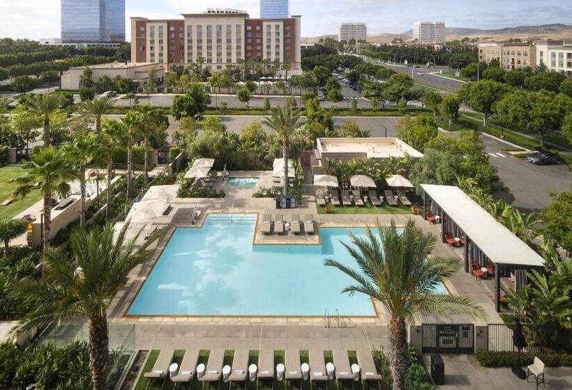 스탠다드 룸 킹사이즈 침대, Marriott Irvine Spectrum