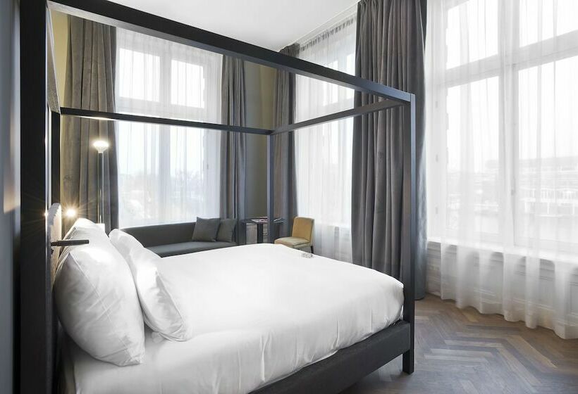 Полулюкс, Pestana Amsterdam Riverside