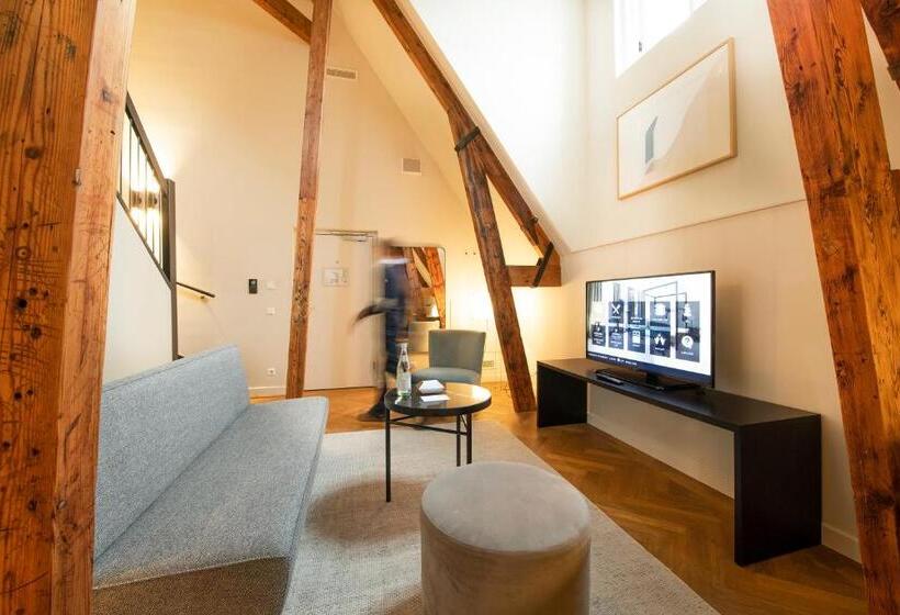 Люкс, Pestana Amsterdam Riverside