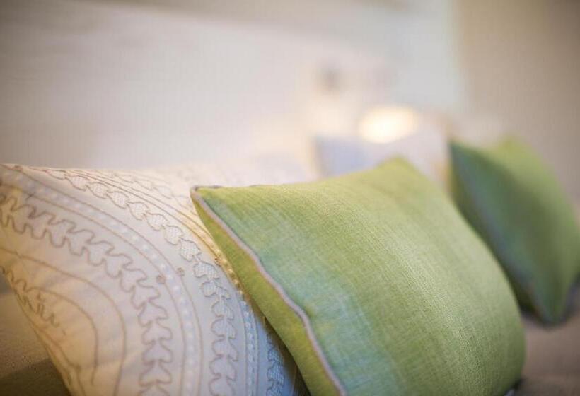 اتاق کلاسیک, Melrose Relais