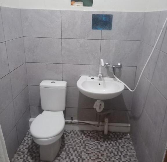 اتاق اکونومی, Bluepango Guest House
