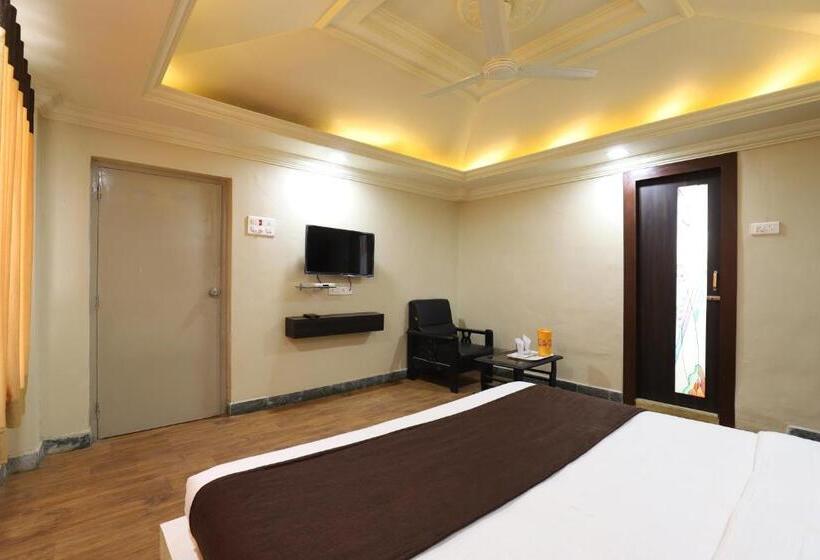 Номер Deluxe Кровать Кинг, Loyal Residency
