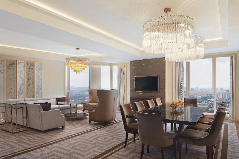 Президентский Люкс, Sheraton Petaling Jaya