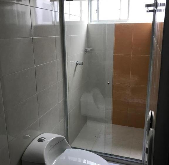 Номер Deluxe, Barcelona