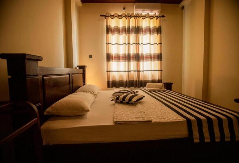 اتاق استاندارد یک نفره, Evergreen Hotel Dambulla