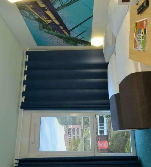 Номер Стандарт, B&b Hotel Wuppertal City Süd