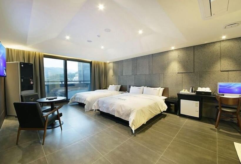 Номер Стандарт, Anyang Boutique Hotel Ama