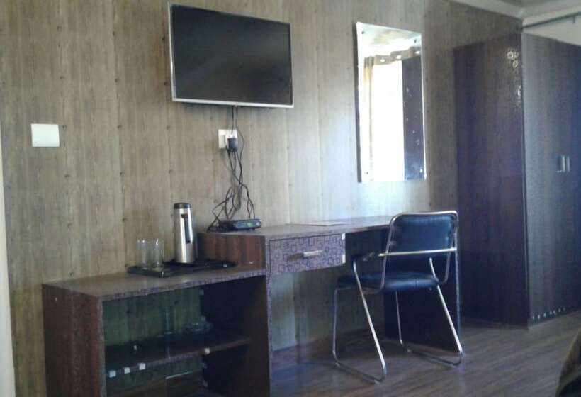 Номер Deluxe, Adb Rooms Hotel Patnitop