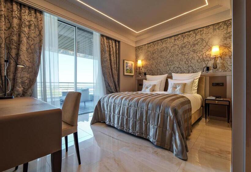 سوئیت پنت هاوس, Alàbriga Hotel Gl