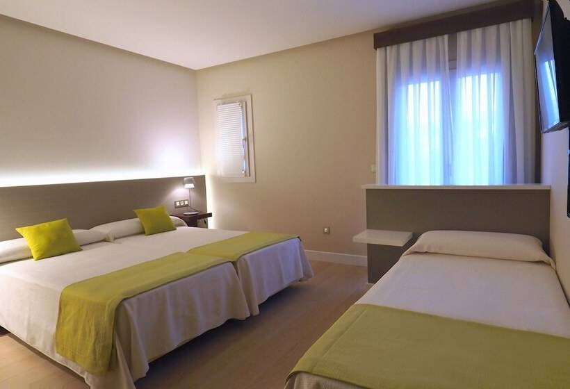 Трехместный Номер Deluxe, Quinta Real Granada
