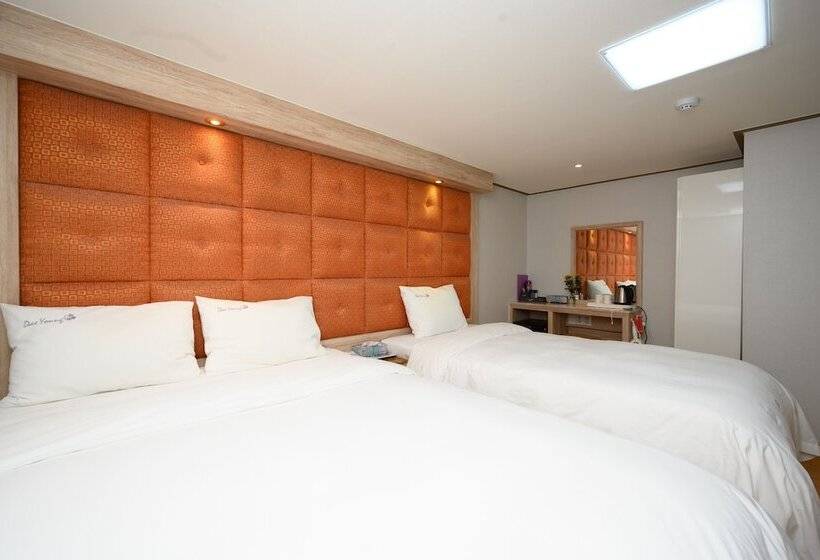 Quarto Triplo Estandar, Daeyoung Hotel Myeongdong