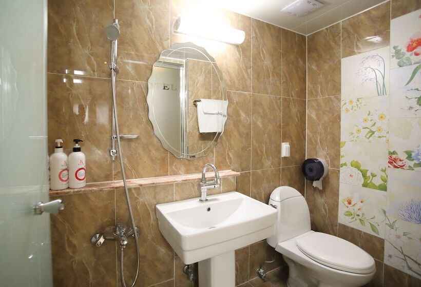 Quarto Deluxe, Daeyoung Hotel Myeongdong