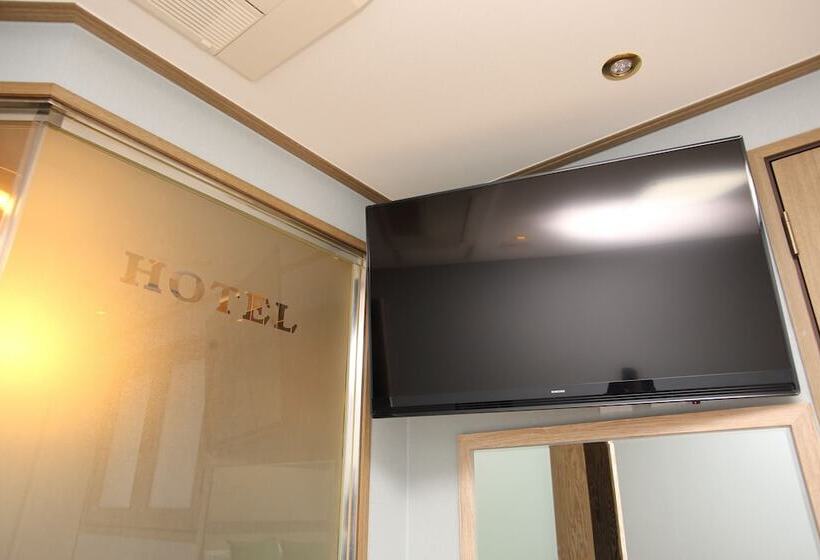 Quarto Triplo Estandar, Daeyoung Hotel Myeongdong