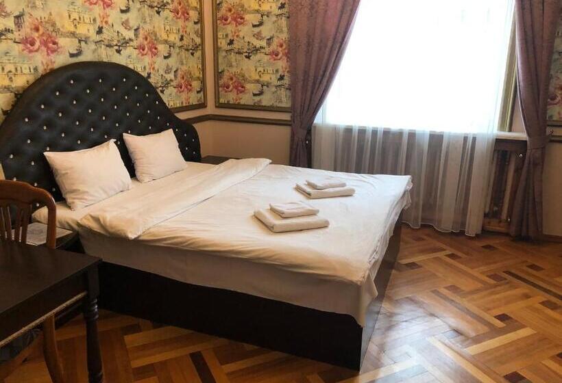 اتاق استاندارد با تخت بزرگ, приватна садиба фортеця малехів