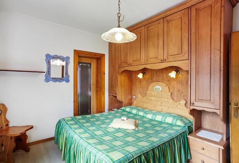 Quarto Estandar, Albergo Venezia