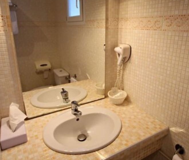 Номер Стандарт, Hôtel Le Boïate