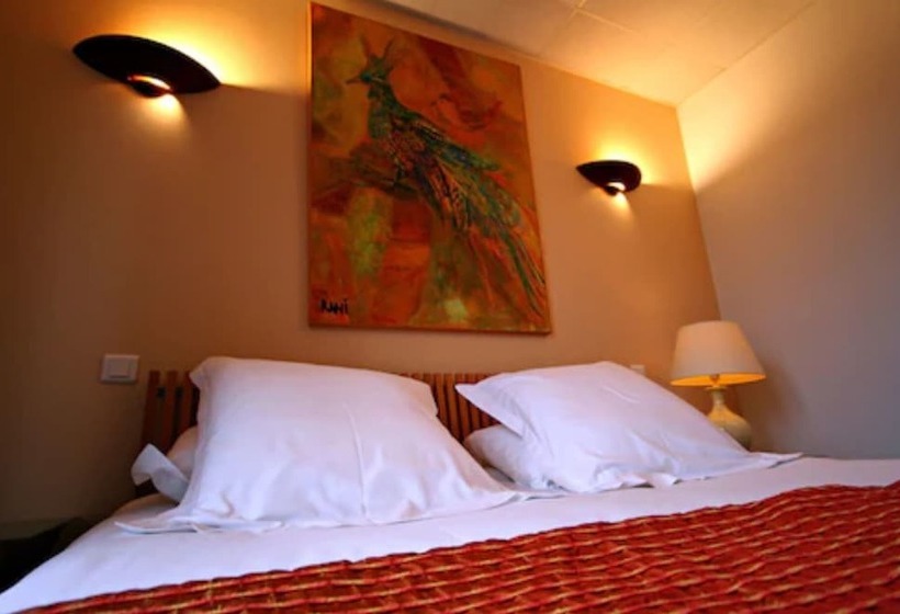 Номер Стандарт с Террасой, Hôtel Le Boïate