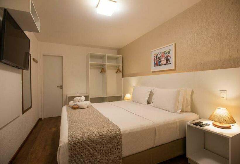 Quarto Estandar com Sacada, Pousada Da Germana
