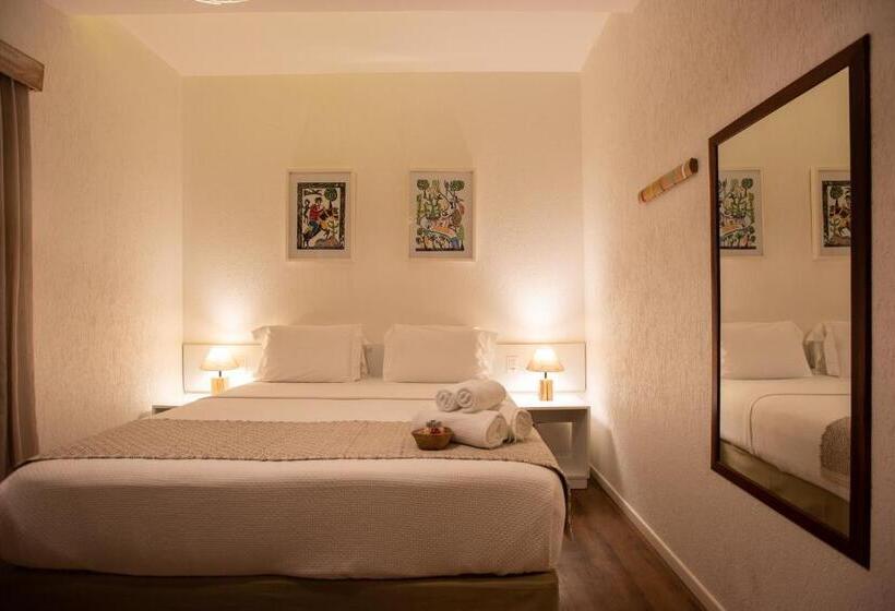 Quarto Estandar com Sacada, Pousada Da Germana