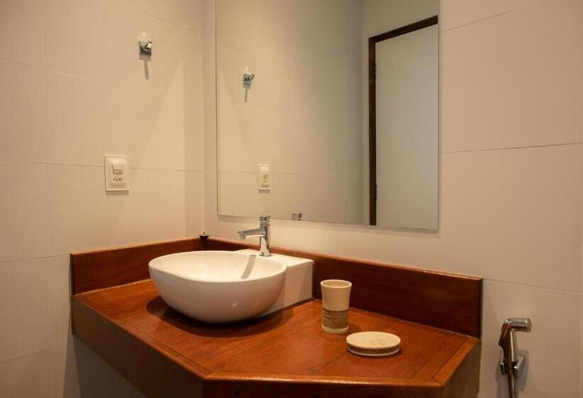 Quarto Deluxe, Pousada Da Germana