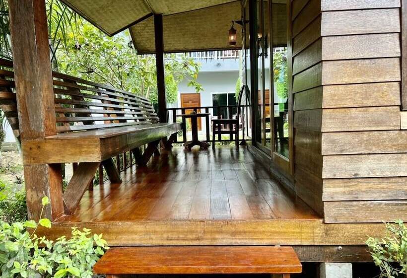 ویلای 1 خوابه, Bora Bora Villa Phuket